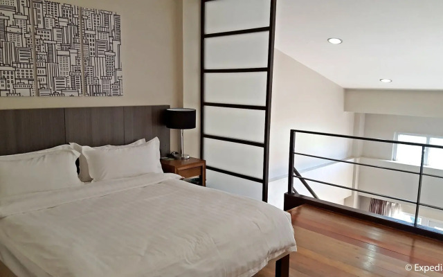 Newtown Plaza Hotel