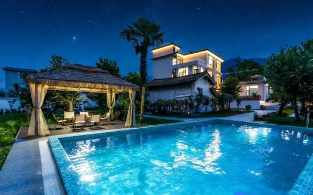 Lijiang South No.5 Homestay (Sanyi International Airport) – Pool – Lijiang