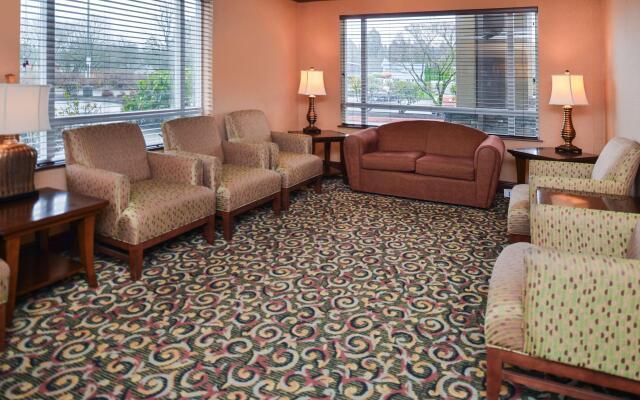 Best Western Cascade Inn & Suites