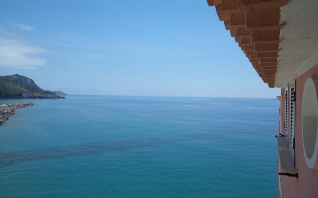 Albergo Hotel Tirreno