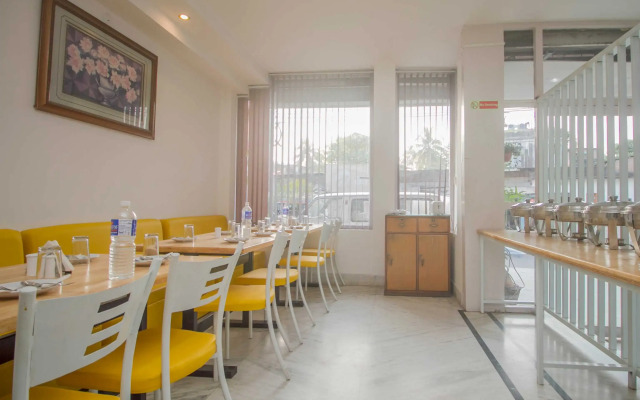 The Mapple by OYO Rooms