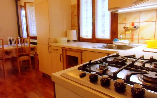 TaiObe Romantic Chalet Relax - Citta Alta Bergamo & Airport