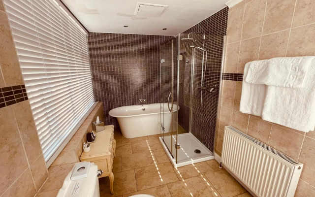 Nuthurst Grange Country House Hotel