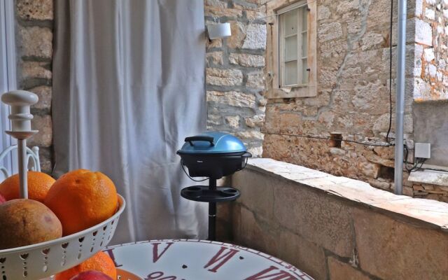 House Stone House Mia Casa