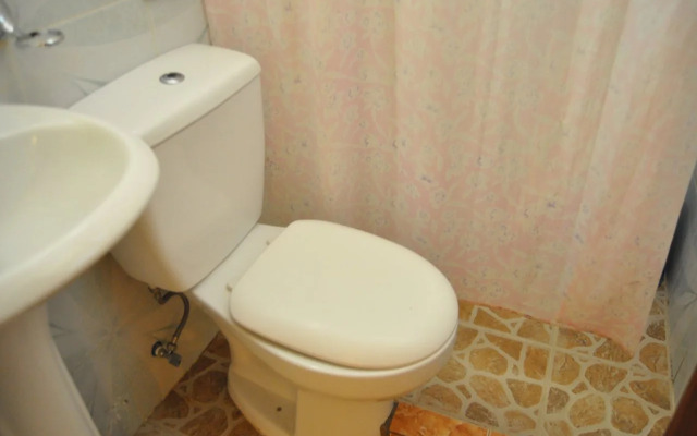 Four Seasons Seaview Hotel