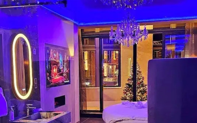 Agora Wellness suites