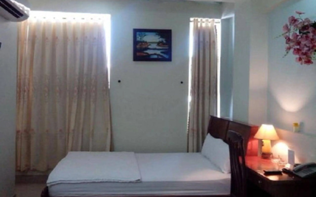 Song Xanh Hotel near SECC - FV