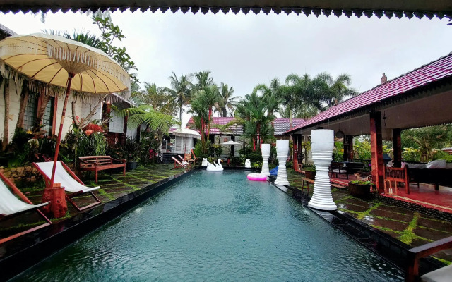 Villa Makcik Yogyakarta
