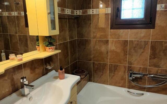 ZENIA Pelion garden house