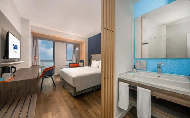 Holiday Inn Express Meishan Dongpo by IHG