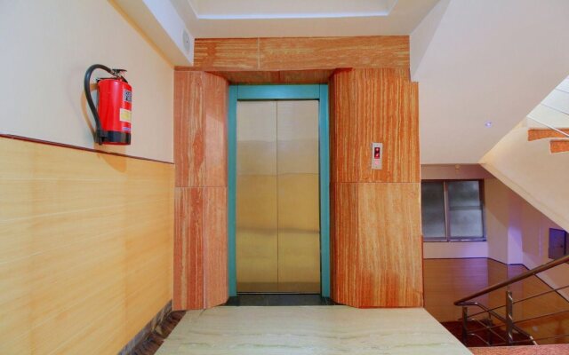 Hotel Shreenithi
