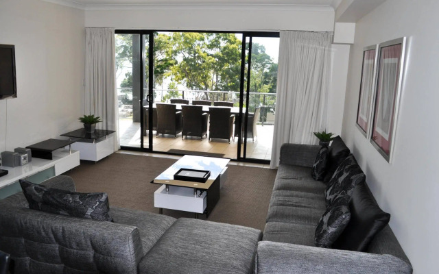 The Bay Apartments