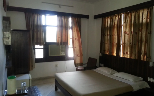 Hotel Garden View Nathdwara Pure Veg