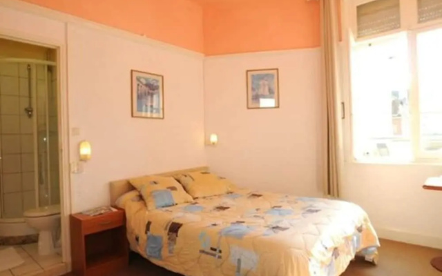 Auberge Riva Bella - Hostel