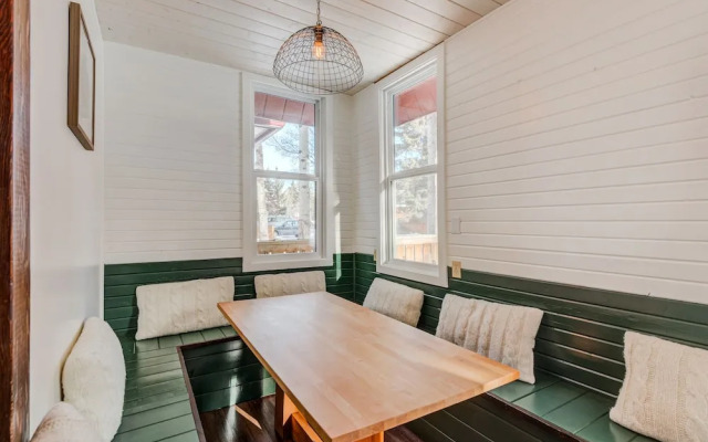 Rocky Mountain Bed & Breakfast