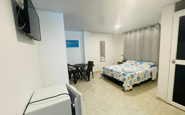 Blue Island Hotel