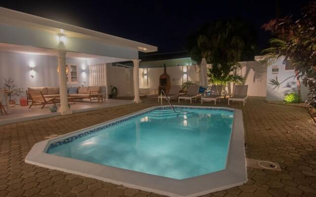 NEW Cozy Casa in Oranjestad