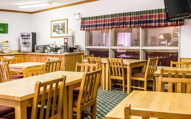 Quality Inn Petoskey-Harbor Springs