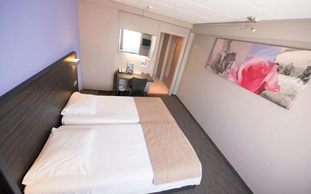 Ostend Hotel