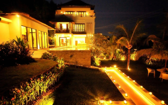 Casablanca Suite