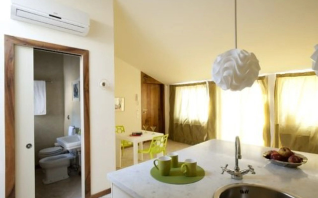 ORADIMORA di Leonardo Conte