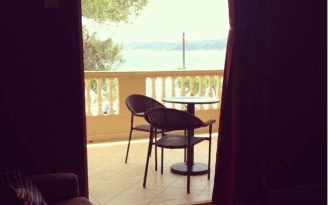 Apartments & Camp Malenica