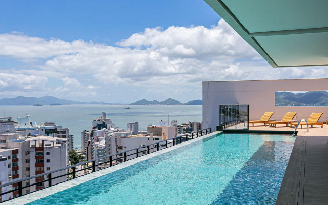 Vista mar em condomínio com foodhall Toptower#CA47