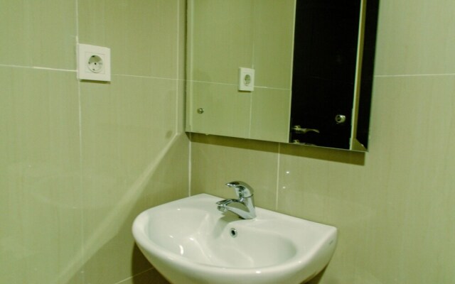 Elegant And Homey Studio At Paramount Skyline Apartment