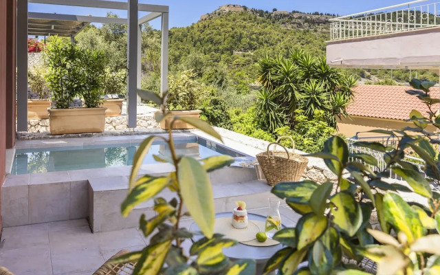 Assos Chromata Villas