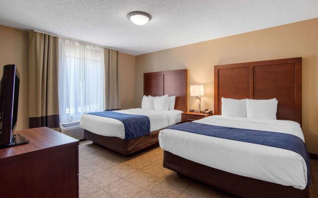 Comfort Inn & Suites Milford / Cooperstown