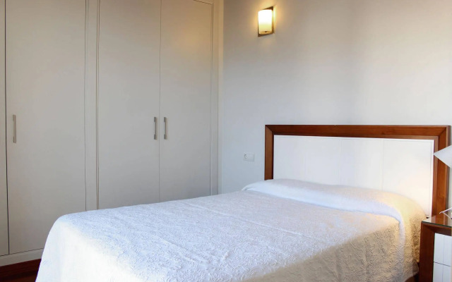 Laurel Suites