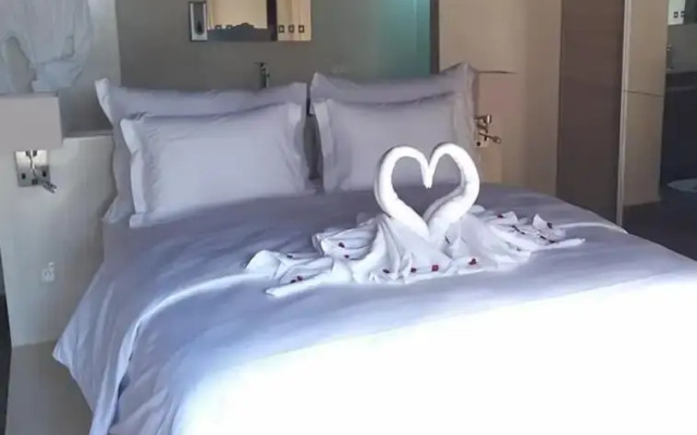 The Farm Lodges & Spa