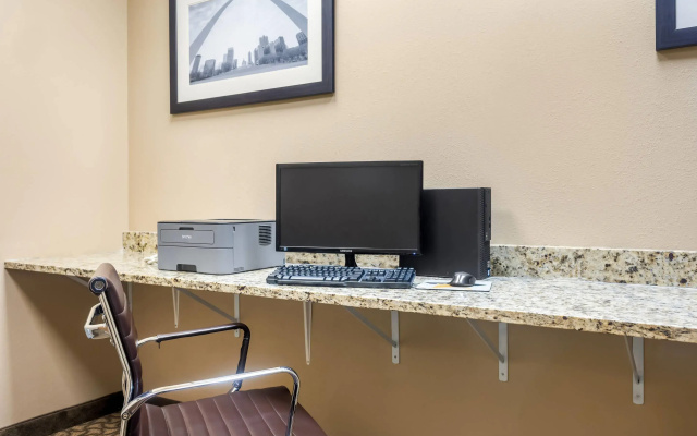 Comfort Inn & Suites Sikeston I-55