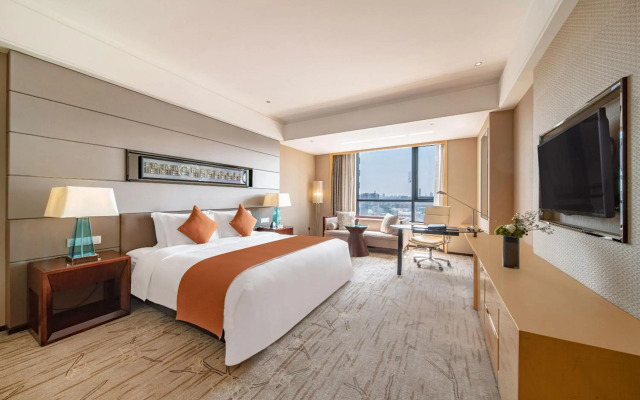 Swissôtel Guangzhou Hotel