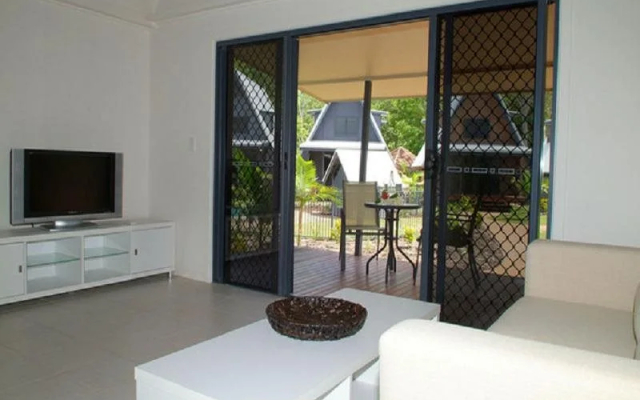 Canopy Chalets