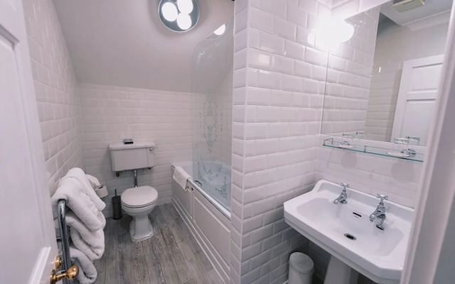The Bull and Townhouse, Beaumaris- The Inn Collection Group
