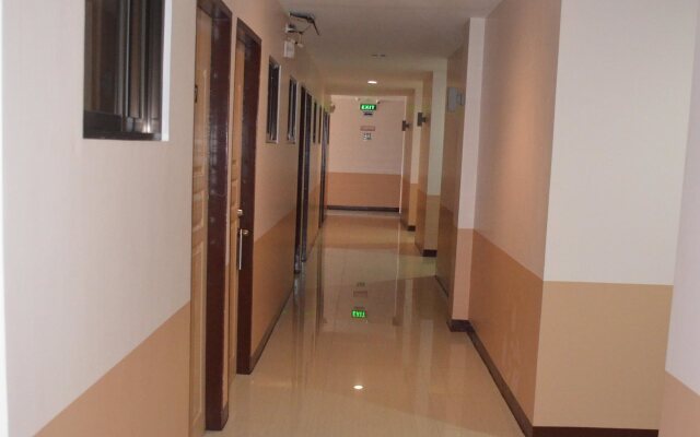 Park Avenue Residence Inn and Suites