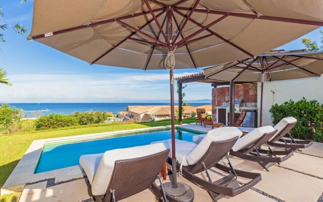 Sunny Vacation Villa 44