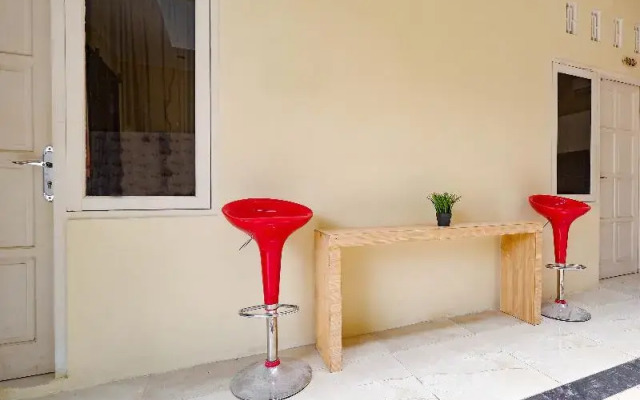 Wisma Fortuna Syariah by OYO Rooms