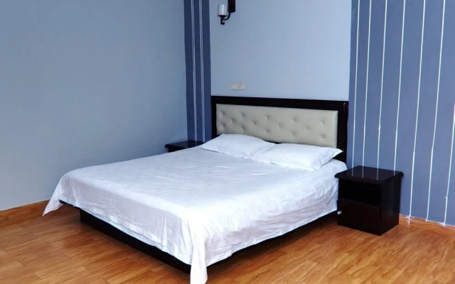 Right Guest House