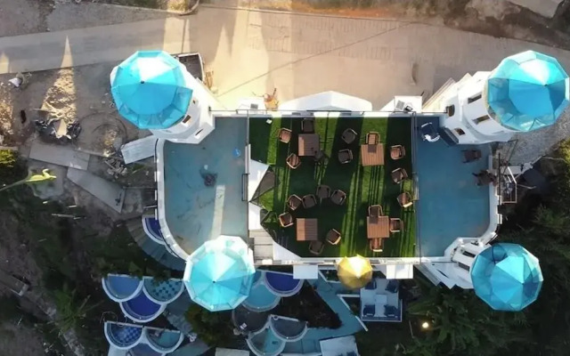 Hotel y Termales Castillo del Lago