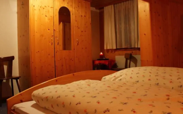 Holiday Home Stocker