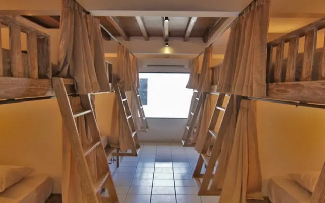 Kayun Hostel Downtown