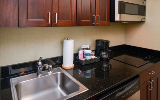 Homewood Suites by Hilton Fresno