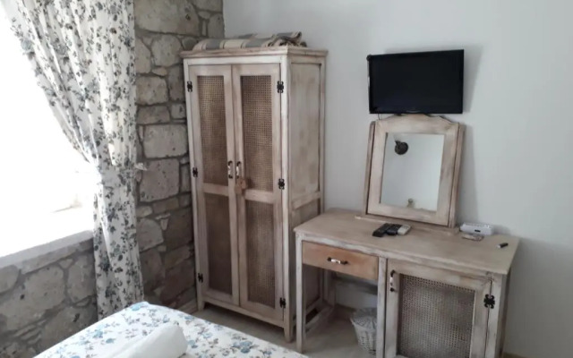 Cifte Kuyu Otel Alacati