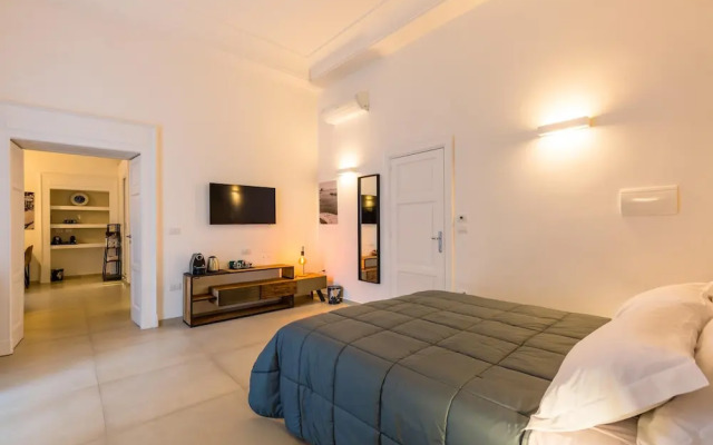 Partenope in Naples With 1 Bedrooms and 1 Bathrooms