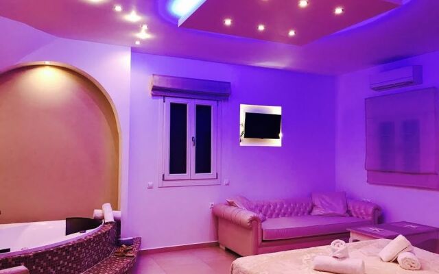 Queen Boutique Suites