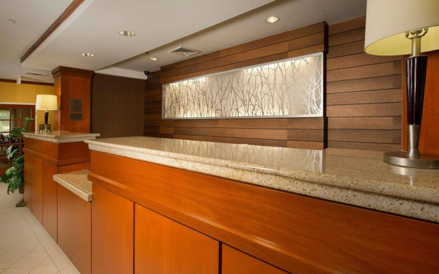 Fairfield Inn & Suites by Marriott Marshall