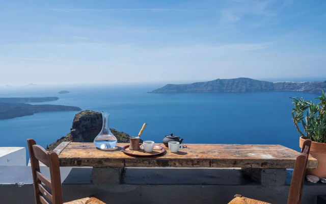 Sophia Luxury Suites