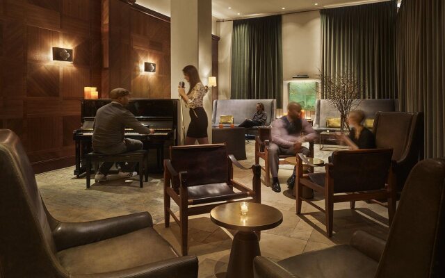 Refinery Hotel